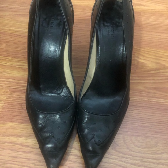 Vintage Gucci Heels - Picture 6 of 8